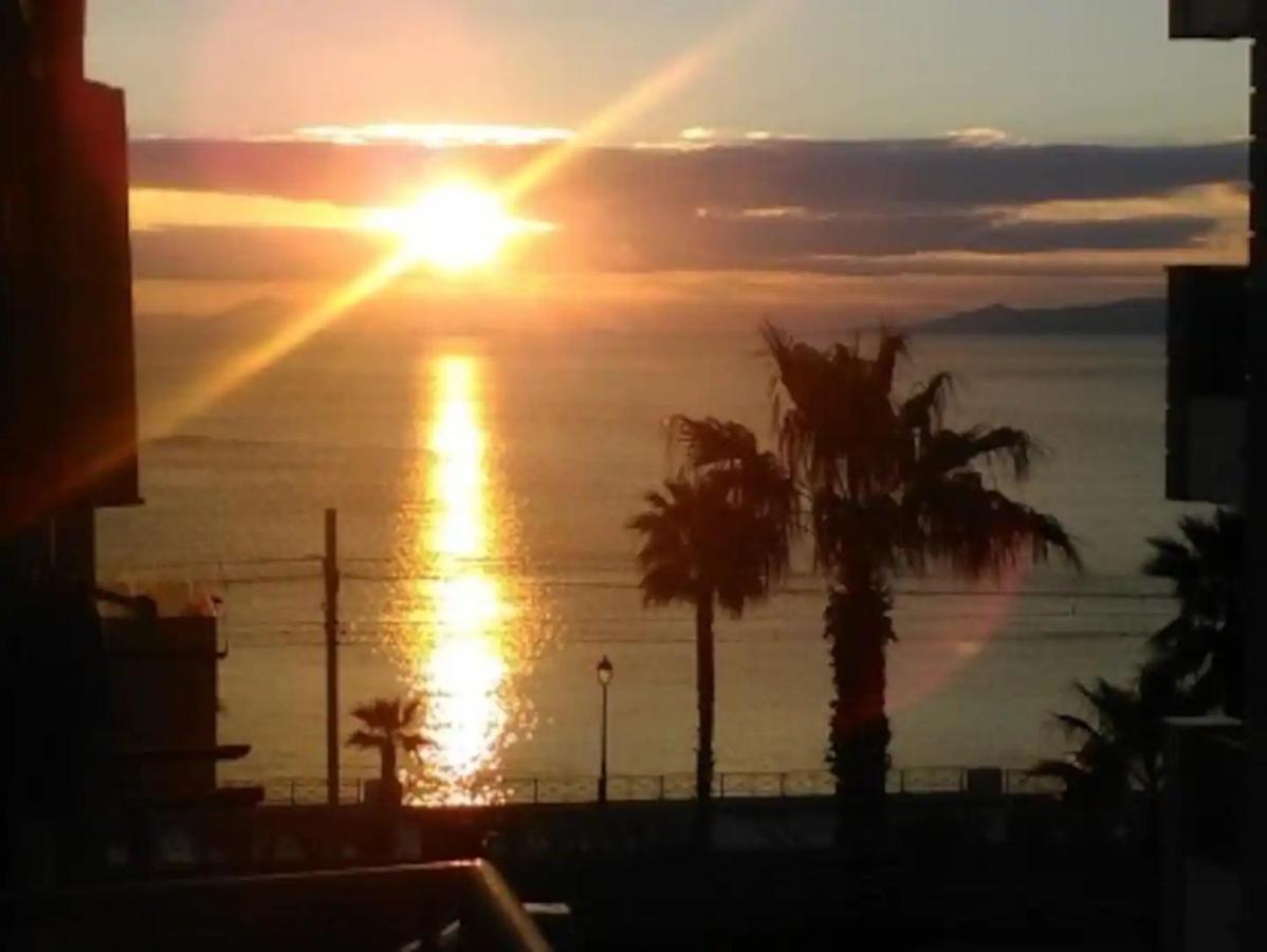 Athens Riviera Apt With Seaview, 15' To Acropolis Exterior photo